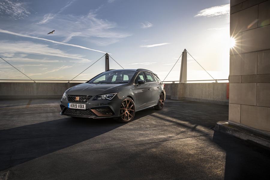  Seat Leon Cupra R ST (5F) 2019 года  (UK) (фото 15 из 40)